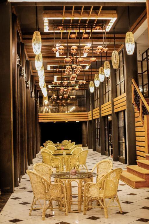 Covanro Sigiriya - Brand New Luxury Hotel Exterior foto