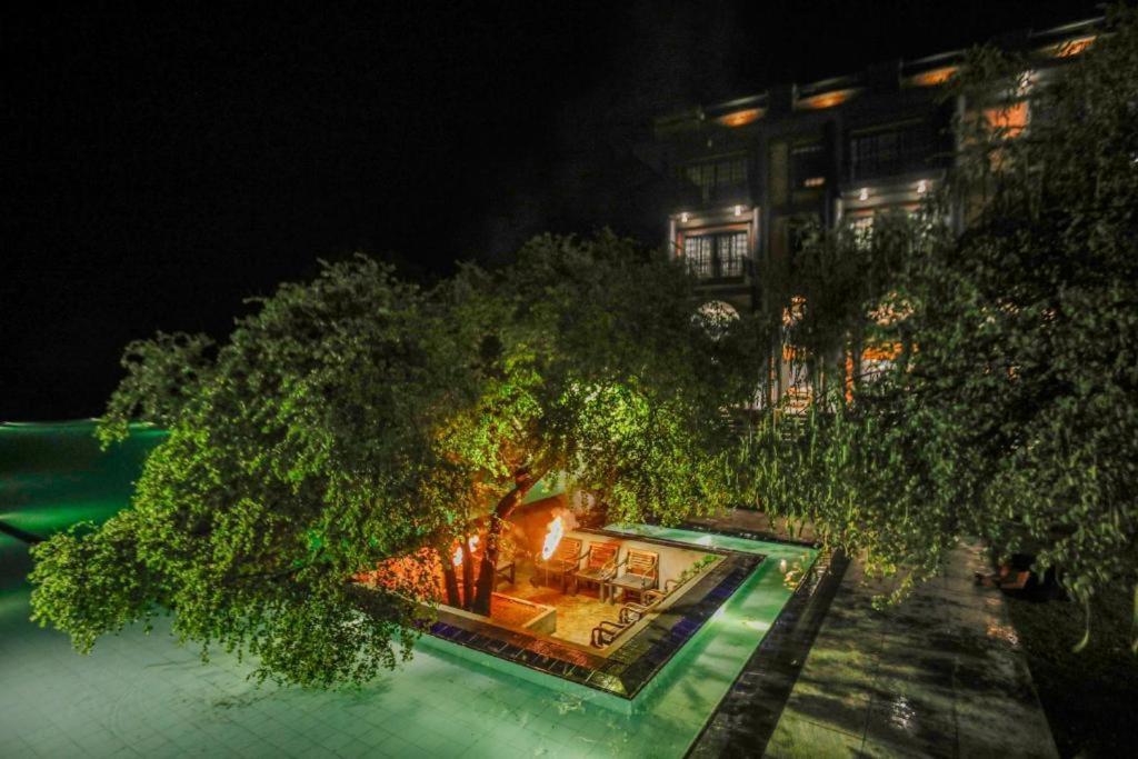 Covanro Sigiriya - Brand New Luxury Hotel Exterior foto