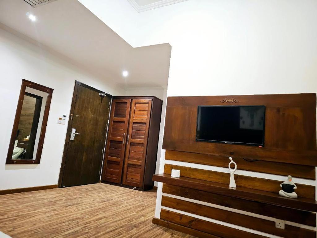Covanro Sigiriya - Brand New Luxury Hotel Exterior foto
